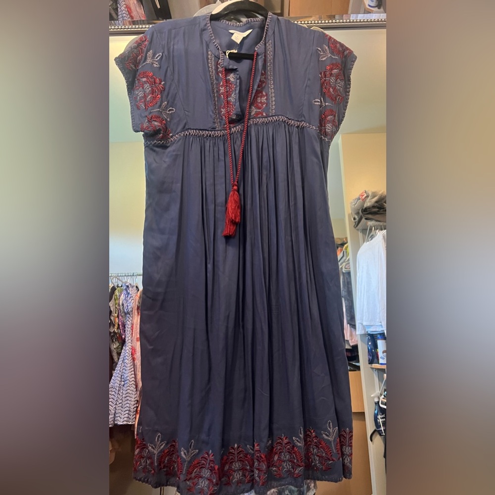 Sundance embroidered dress size small